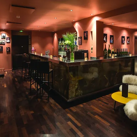 & Regent Petite France 5* Страсбург