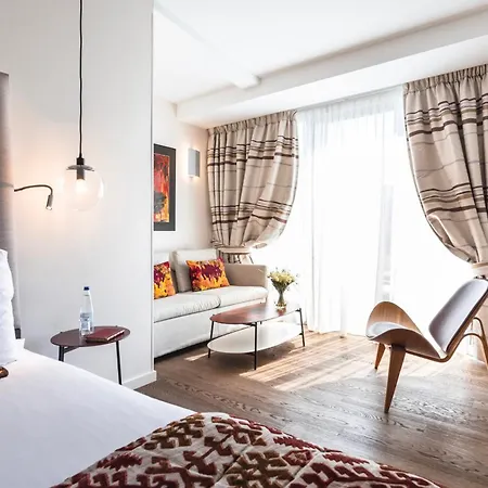 & Regent Petite France Hotel Straßburg