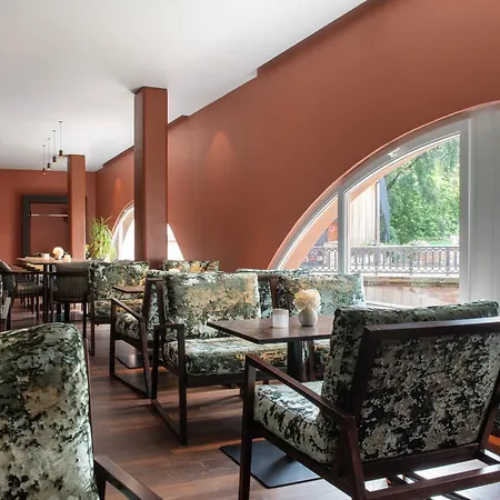 & Regent Petite France By Collection