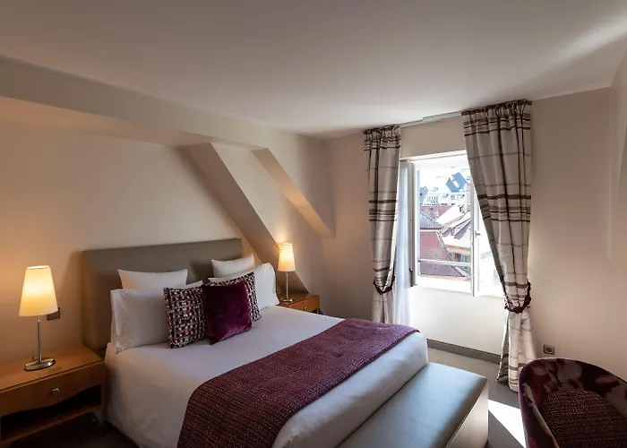 & Regent Petite France By Collection