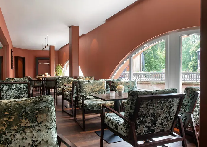 & Regent Petite France By Collection